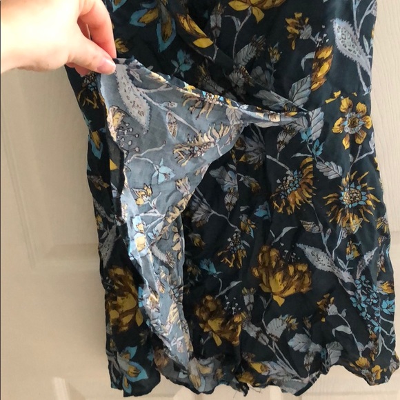 Romper - Picture 3 of 5